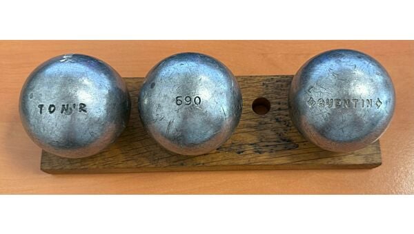OBUT TON'R Lisse - 76mm - 690g - gravée ♦QUENTIN♦