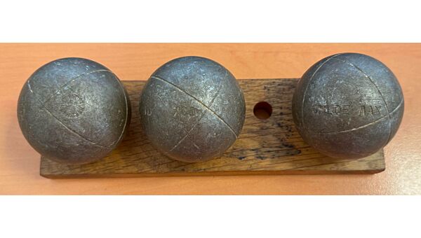 LA BOULE BLEUE "Prestige Carbone 110" - 76mm - 700g - Z1 - gravée CHLOE MAX