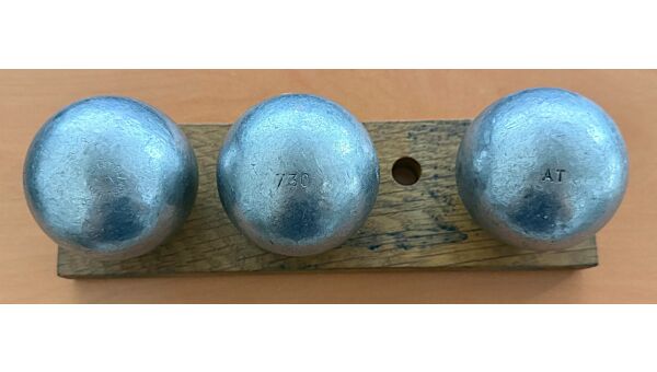 LA BOULE BLEUE "Prestige Inox 110" - 74mm - 730g - gravée AT