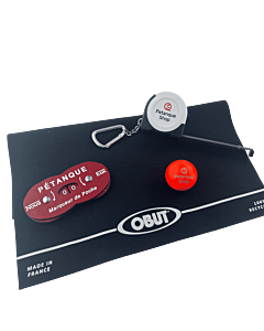Essential petanque kit
